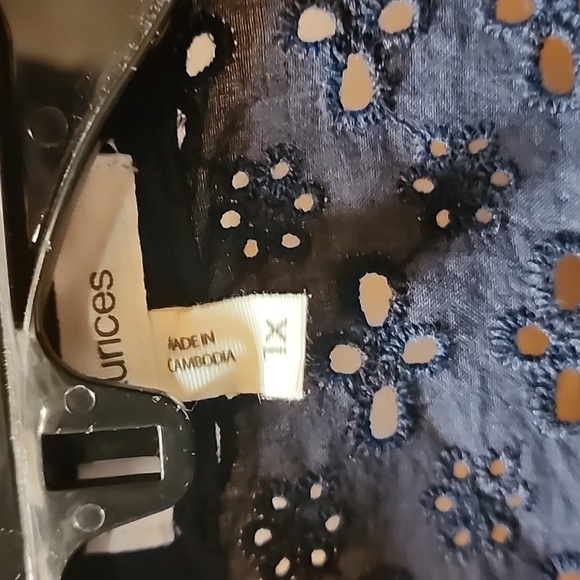 Maurice's Eyelet Button Down Shirt - Picture 3 of 6